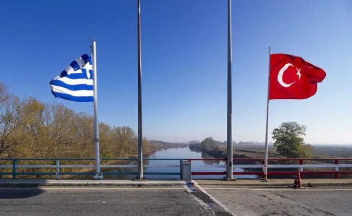 Yunanistan, seyahat kısıtlamasını uzatmaya devam ediyor