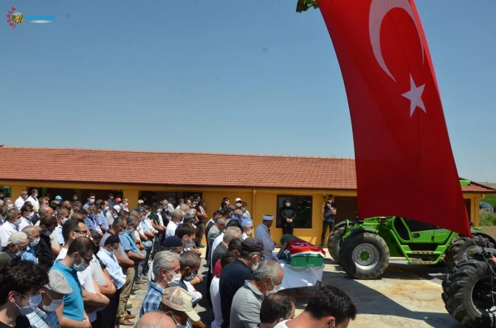 Şimşek, Türk Bayrağı Gölgesinde,3 Hilal Tabutla Son Yolculuğuna Uğurlandı