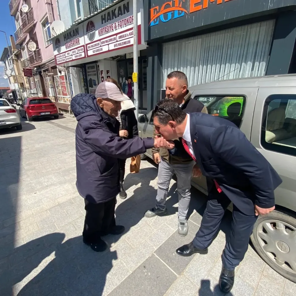 AK Parti Romanlar Gününü Kutladı.
