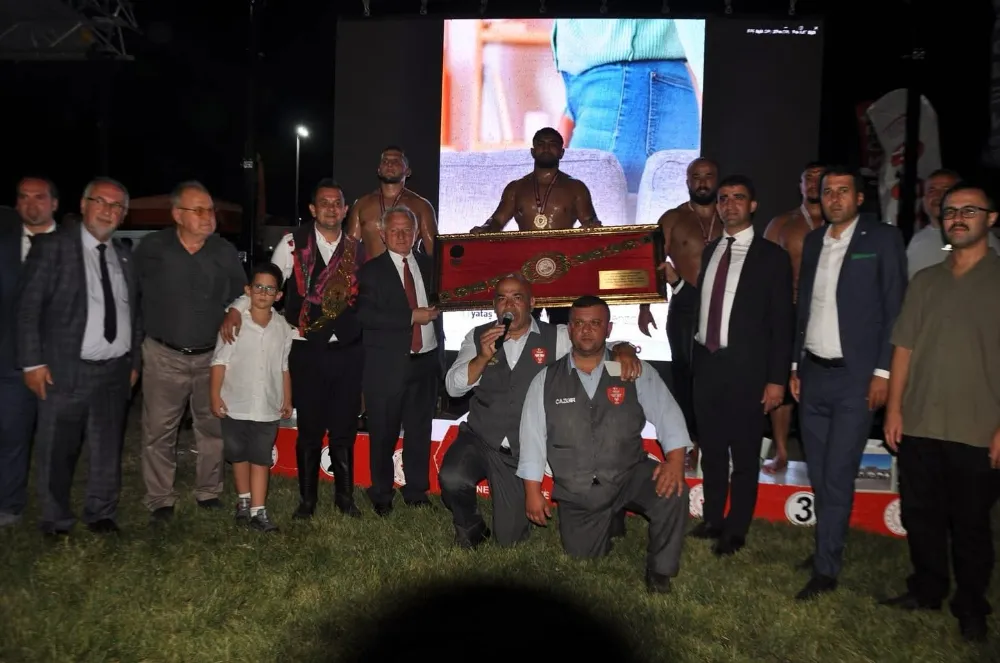 Kel Aliço Yağlı Güreşleri’nde Başpehlivan Yıldıray Pala Oldu