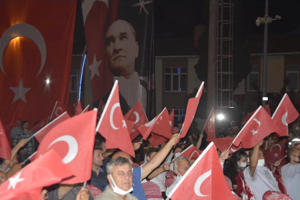 15 Temmuz Demokrasi Ve Milli Birlik Günü Anma Programı Gerçekleştirildi