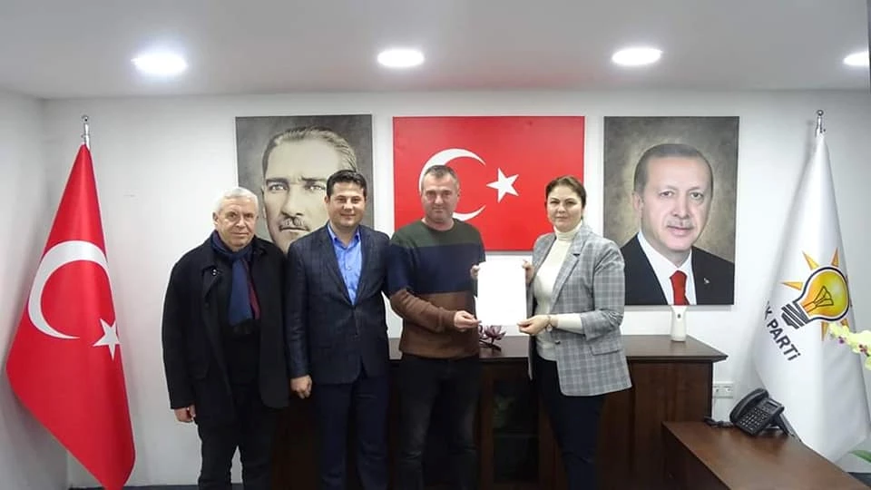 AK Parti Belde Teşkilatları Yenileniyor.