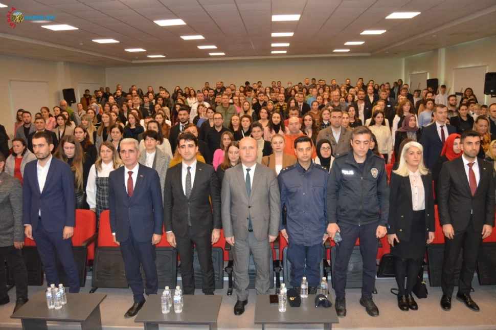 Öğretmenler Günü Törenlerle Kutlandı